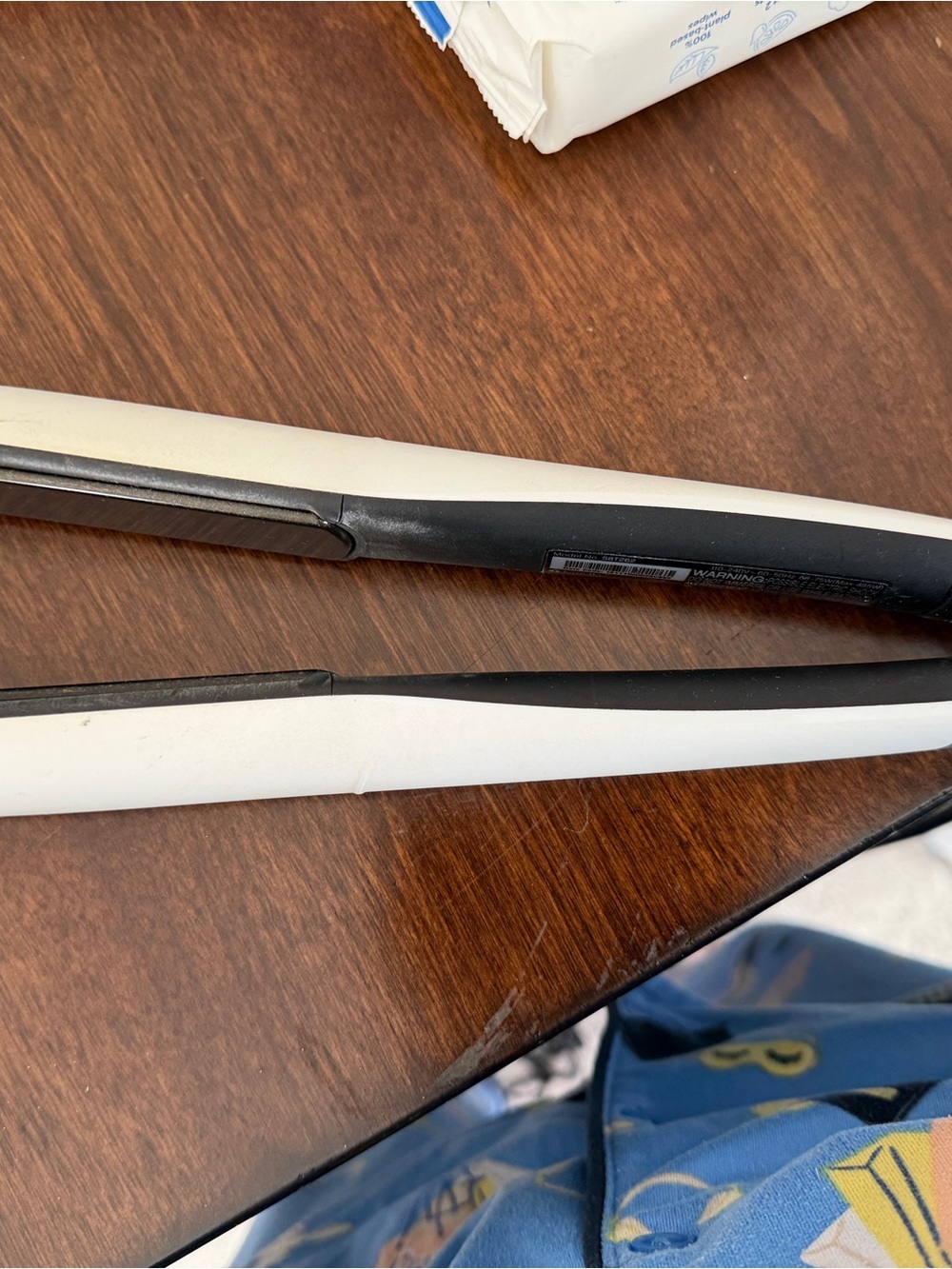 ghd White and Black Professional Hair Straightener